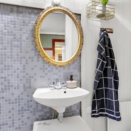 Awesome In Stubbekbing With 2 Bedrooms And Wifi Prázdninový dům